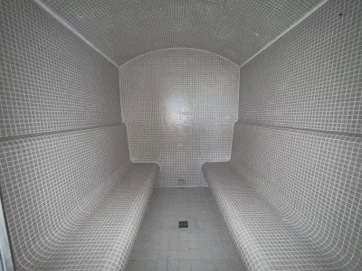 Click to zoom the picture.